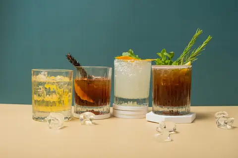 Cocktails lors d'une soirée